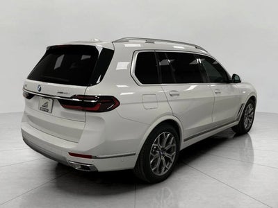 2026 BMW X7 xDrive40i Sports Activity Vehicle