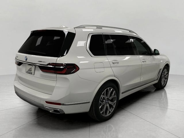2026 BMW X7 xDrive40i Sports Activity Vehicle