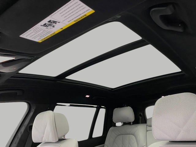 2026 BMW X7 xDrive40i Sports Activity Vehicle