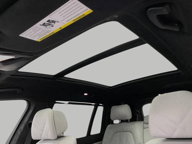 2026 BMW X7 xDrive40i Sports Activity Vehicle