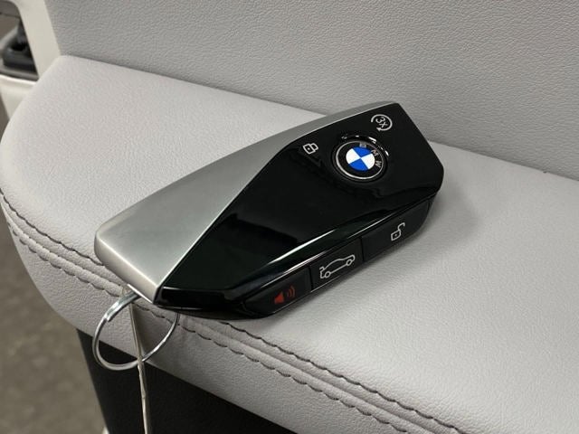 2026 BMW X7 xDrive40i Sports Activity Vehicle