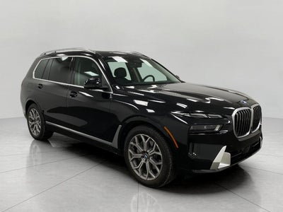2026 BMW X7 xDrive40i Sports Activity Vehicle
