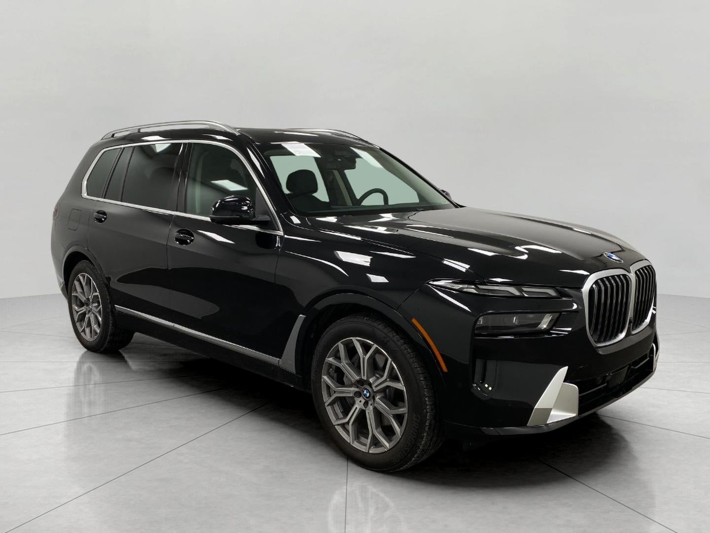 2026 BMW X7 xDrive40i Sports Activity Vehicle