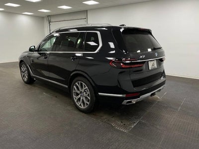 2026 BMW X7 xDrive40i Sports Activity Vehicle