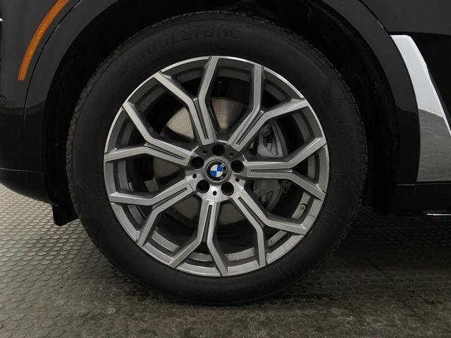 2026 BMW X7 xDrive40i Sports Activity Vehicle