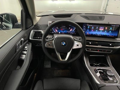 2026 BMW X7 xDrive40i Sports Activity Vehicle