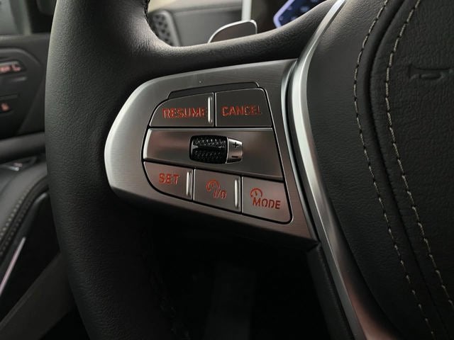 2026 BMW X7 xDrive40i Sports Activity Vehicle