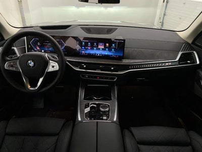 2026 BMW X7 xDrive40i Sports Activity Vehicle