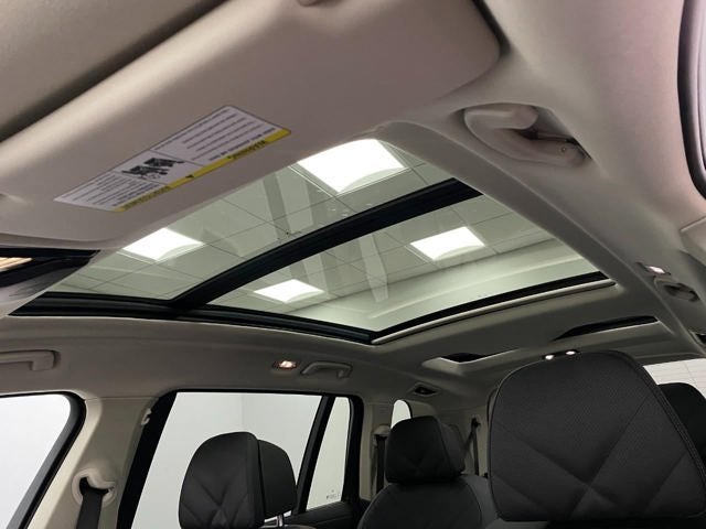 2026 BMW X7 xDrive40i Sports Activity Vehicle