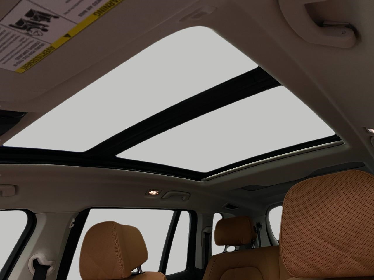 2023 BMW X7 xDrive40i Sports Activity Vehicle