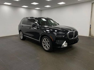 2023 BMW X7 xDrive40i Sports Activity Vehicle