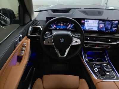 2023 BMW X7 xDrive40i Sports Activity Vehicle