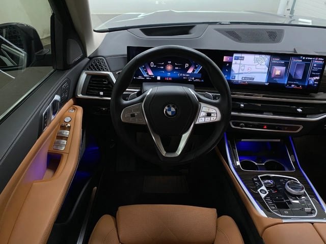 2023 BMW X7 xDrive40i Sports Activity Vehicle