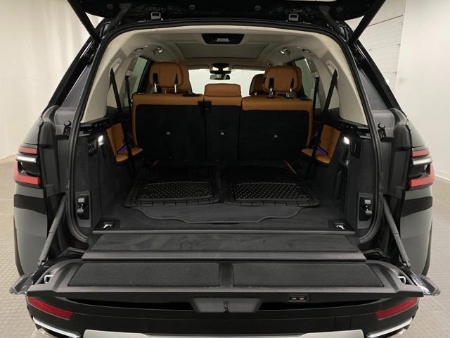 2023 BMW X7 xDrive40i Sports Activity Vehicle