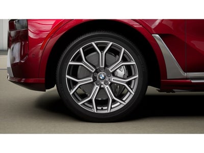 2026 BMW X7 xDrive40i Sports Activity Vehicle