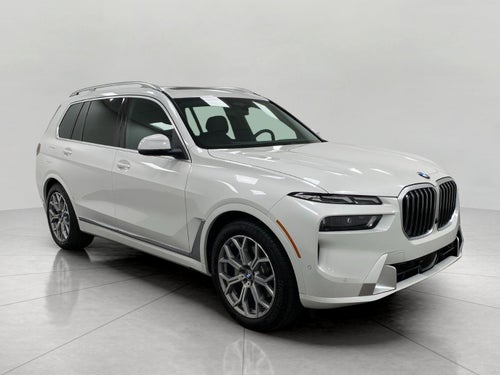 2026 BMW X7 xDrive40i Sports Activity Vehicle