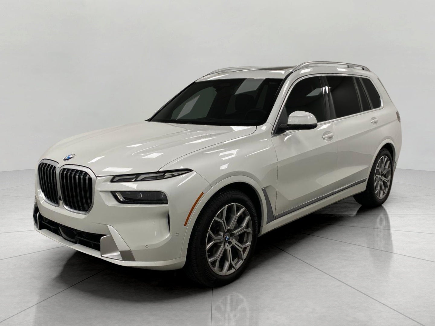 2026 BMW X7 xDrive40i Sports Activity Vehicle