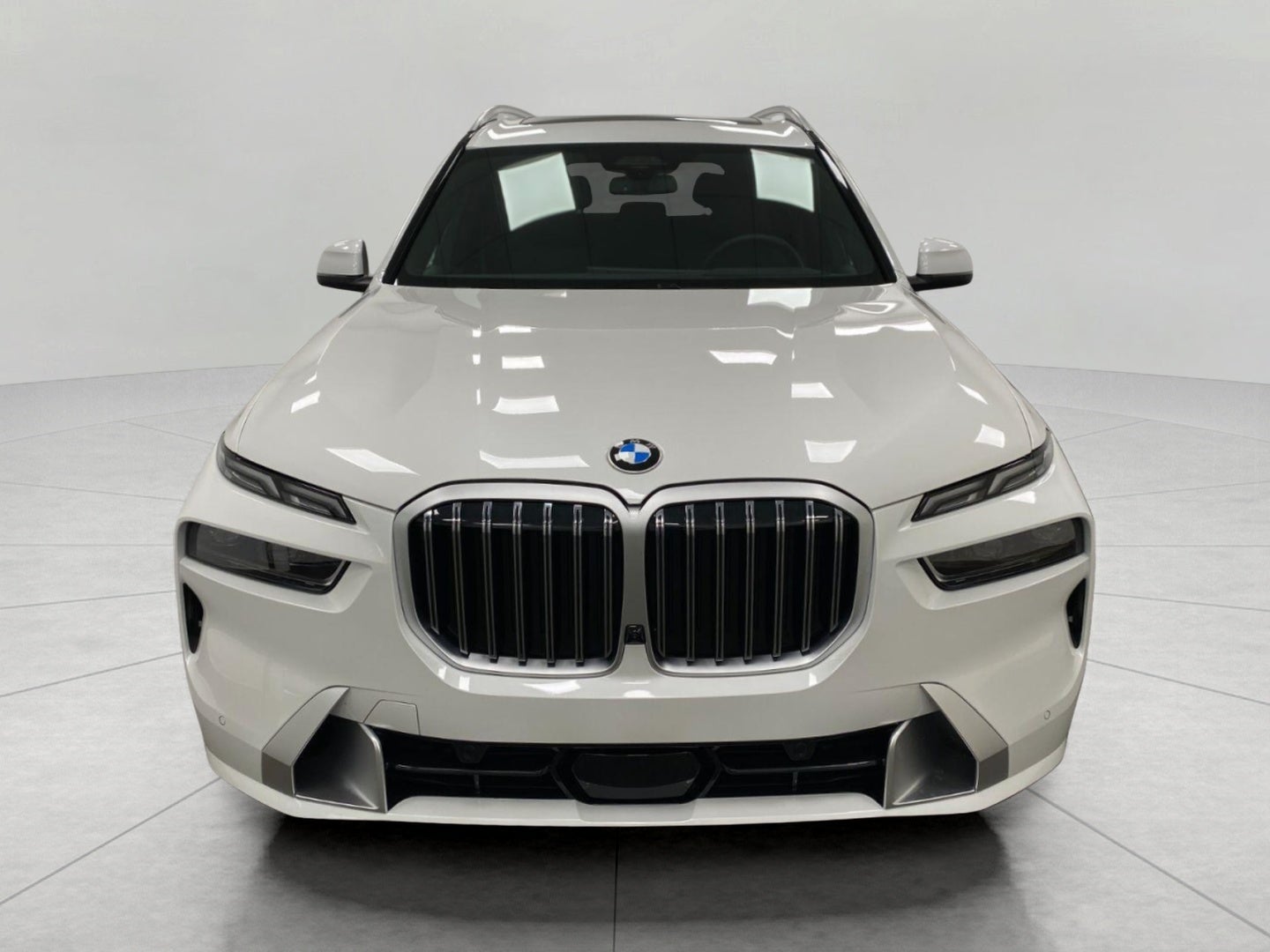 2026 BMW X7 xDrive40i Sports Activity Vehicle