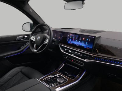 2026 BMW X7 xDrive40i Sports Activity Vehicle