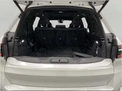 2026 BMW X7 xDrive40i Sports Activity Vehicle