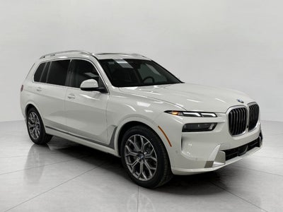 2026 BMW X7 xDrive40i Sports Activity Vehicle