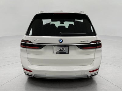 2026 BMW X7 xDrive40i Sports Activity Vehicle