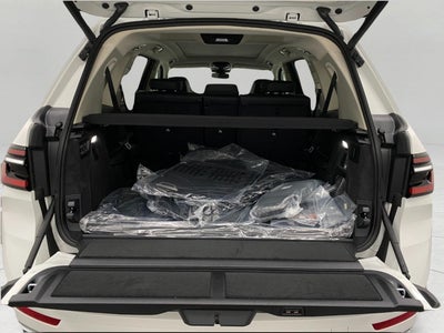 2026 BMW X7 xDrive40i Sports Activity Vehicle