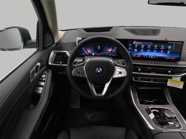 2026 BMW X7 xDrive40i Sports Activity Vehicle