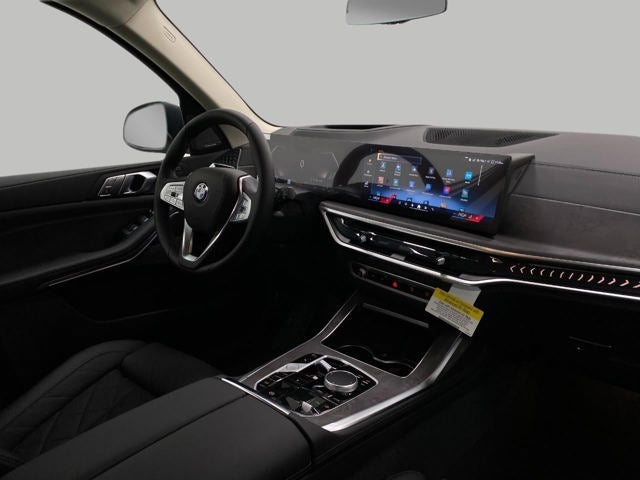 2026 BMW X7 xDrive40i Sports Activity Vehicle