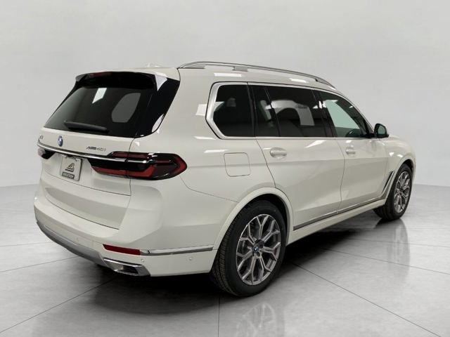 2026 BMW X7 xDrive40i Sports Activity Vehicle