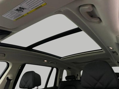 2026 BMW X7 xDrive40i Sports Activity Vehicle