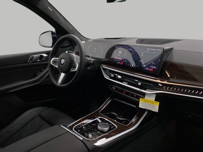 2026 BMW X7 xDrive40i Sports Activity Vehicle