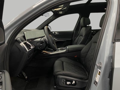 2026 BMW X7 xDrive40i Sports Activity Vehicle
