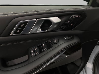 2026 BMW X7 xDrive40i Sports Activity Vehicle