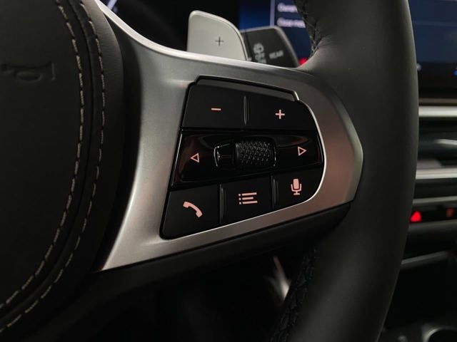 2026 BMW X7 xDrive40i Sports Activity Vehicle