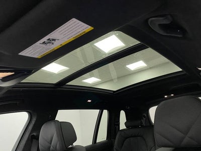 2026 BMW X7 xDrive40i Sports Activity Vehicle