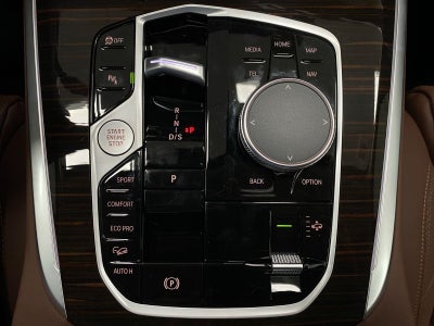 2027 BMW X7 xDrive40i Sports Activity Vehicle