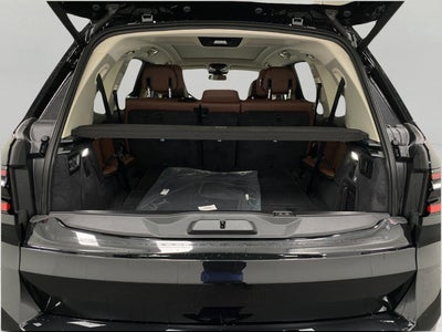 2027 BMW X7 xDrive40i Sports Activity Vehicle