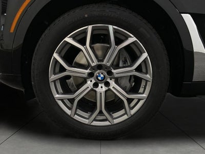 2027 BMW X7 xDrive40i Sports Activity Vehicle