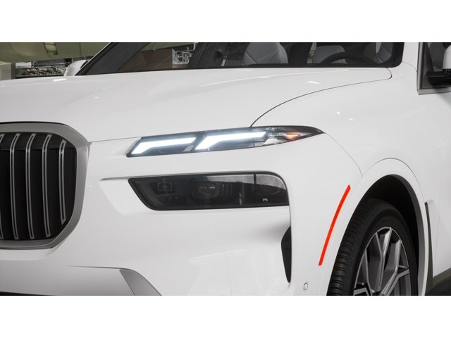 2027 BMW X7 xDrive40i Sports Activity Vehicle