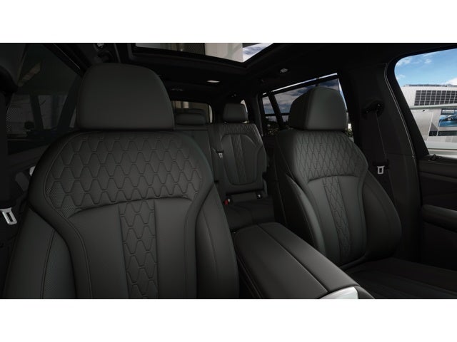 2026 BMW X7 xDrive40i Sports Activity Vehicle