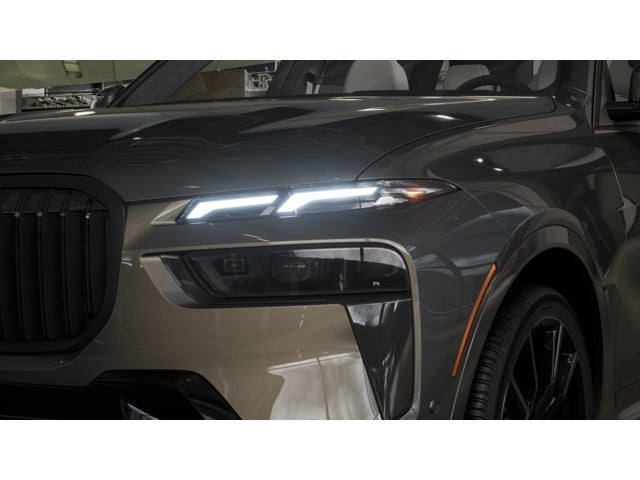 2027 BMW X7 xDrive40i Sports Activity Vehicle