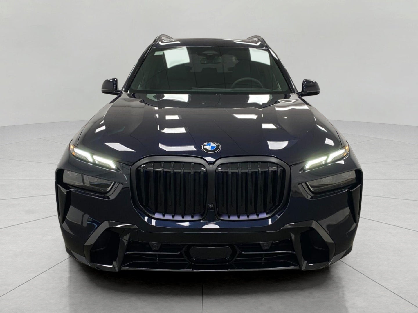 2027 BMW X7 xDrive40i Sports Activity Vehicle