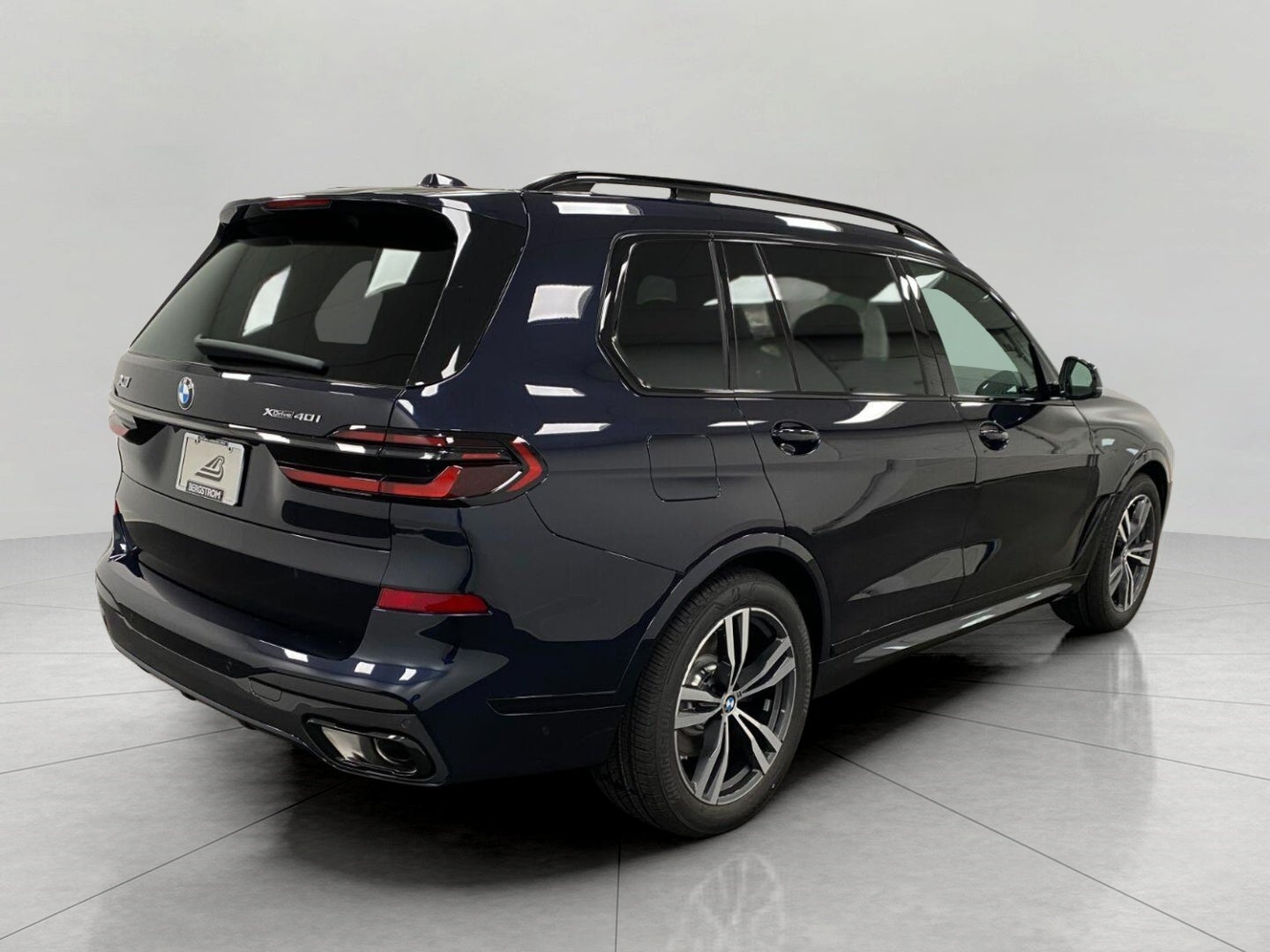 2027 BMW X7 xDrive40i Sports Activity Vehicle