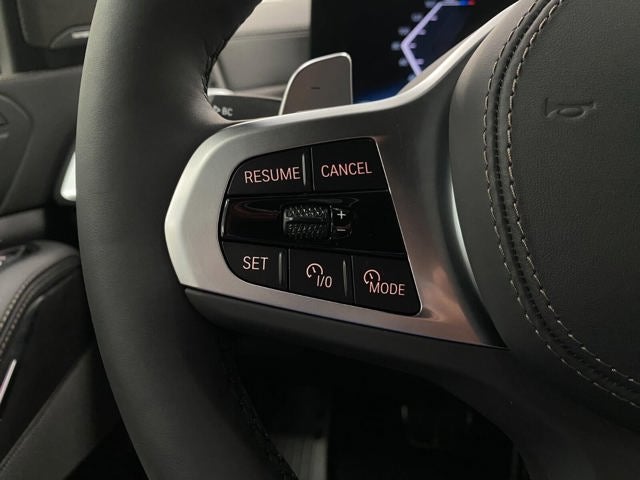 2027 BMW X7 xDrive40i Sports Activity Vehicle