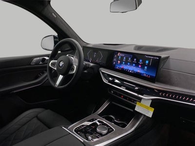 2027 BMW X7 xDrive40i Sports Activity Vehicle