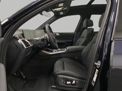 2027 BMW X7 xDrive40i Sports Activity Vehicle
