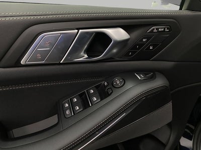 2027 BMW X7 xDrive40i Sports Activity Vehicle