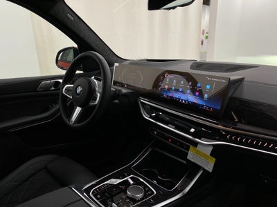 2026 BMW X7 xDrive40i Sports Activity Vehicle