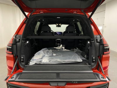 2026 BMW X7 xDrive40i Sports Activity Vehicle